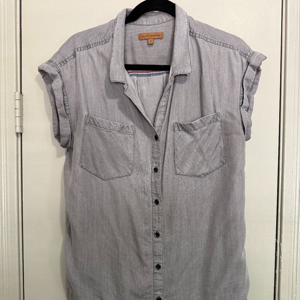 Women's Small Grey-wash Short Rolled-Sleeve Button-Up Collared Shirt